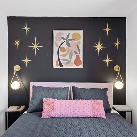 Villa Fab Phx Getaway W/ Pool & Fire Pit Phoenix Esterno foto